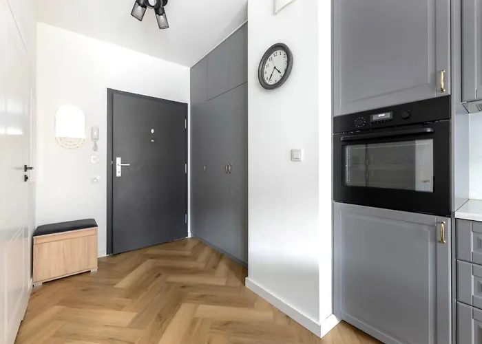 Koscielna With Free Parking Διαμέρισμα